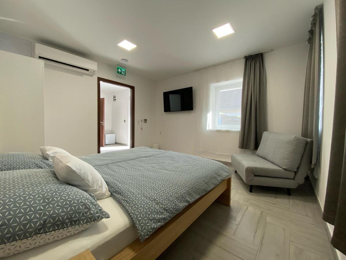 Apartmán Sulyom Panzio Tiszafüred Exteriér fotografie