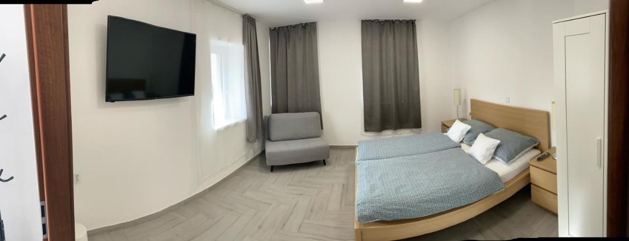 Apartmán Sulyom Panzio Tiszafüred Exteriér fotografie